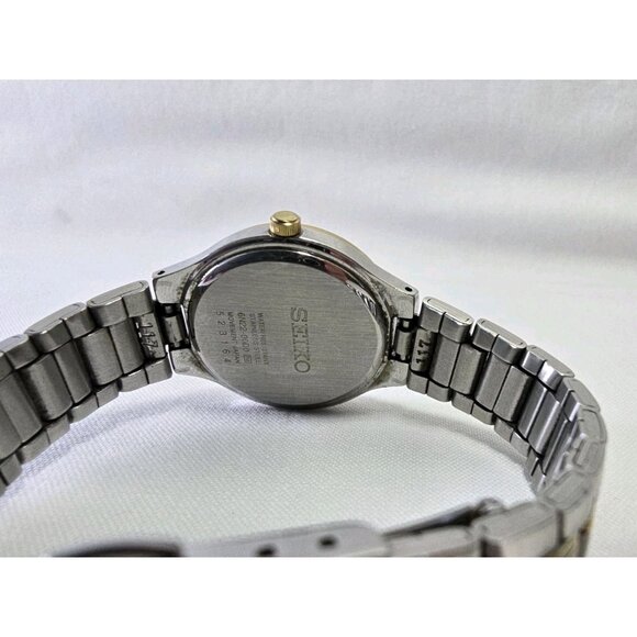 Ladies Seiko 6N22-00D0 Two Tone Accented Calendar Quartz Watch New Battery - Picture 8 of 8
